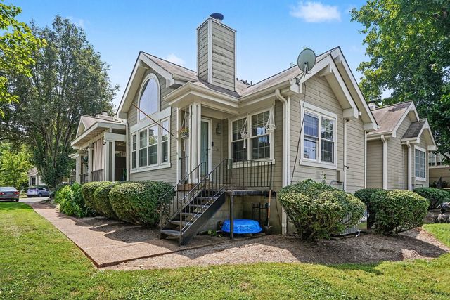 129 Cherry Hill Drive 18c, Hendersonville
