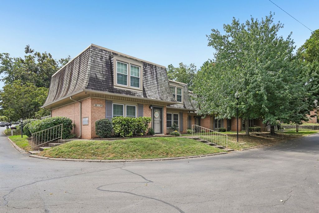 3000 Hillsboro Pike 113, Nashville