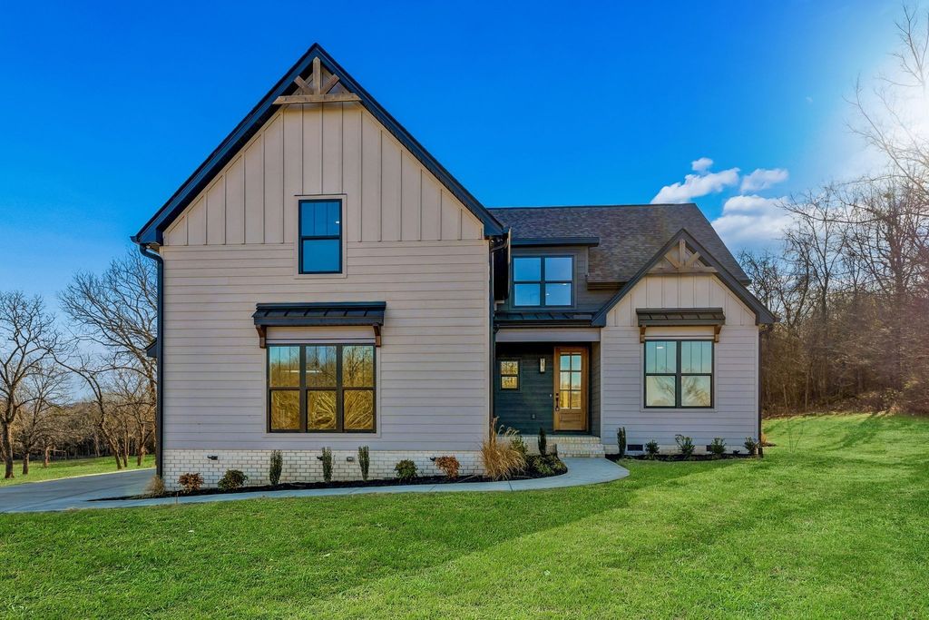 13841 Cainsville Rd, Lebanon