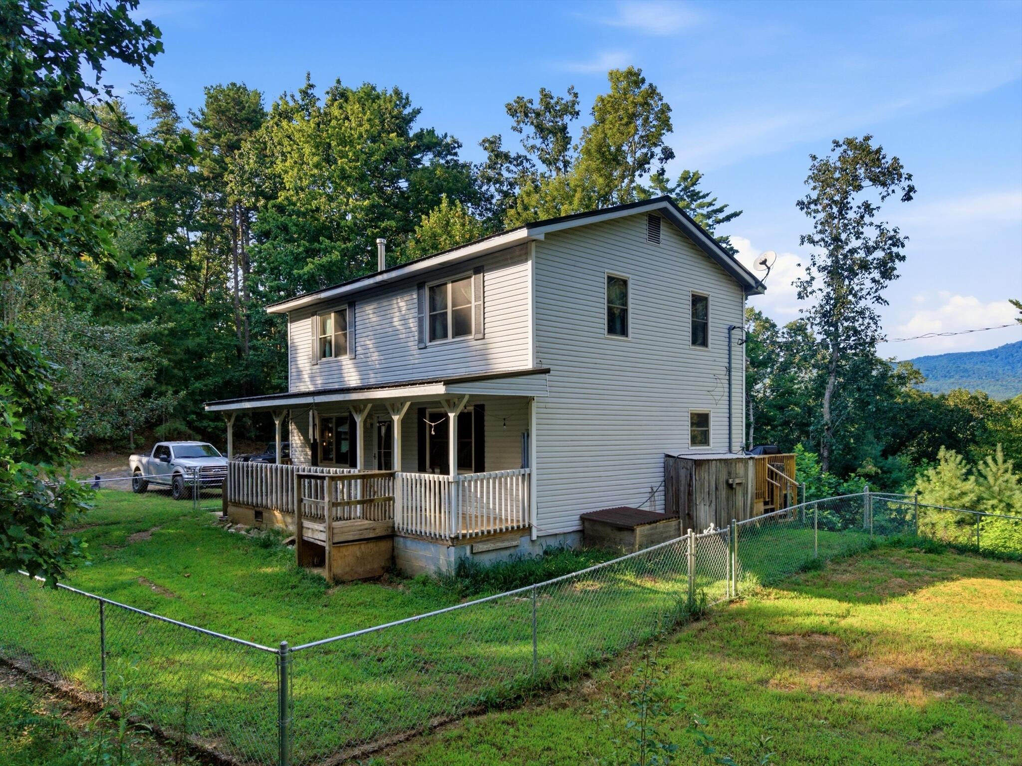 Photo of Listing #3516011