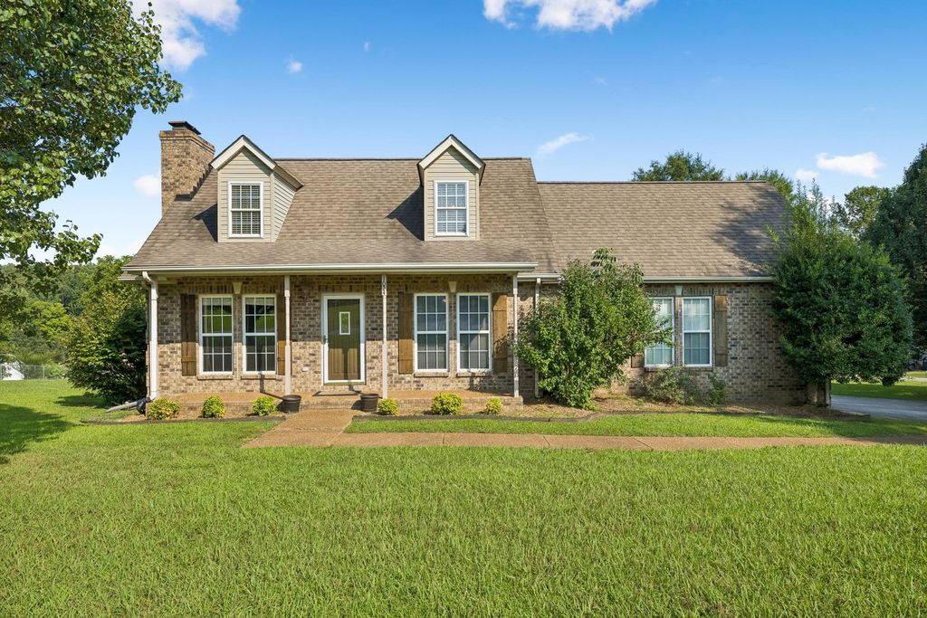 1024 Creek Bottom Rd, White Bluff
