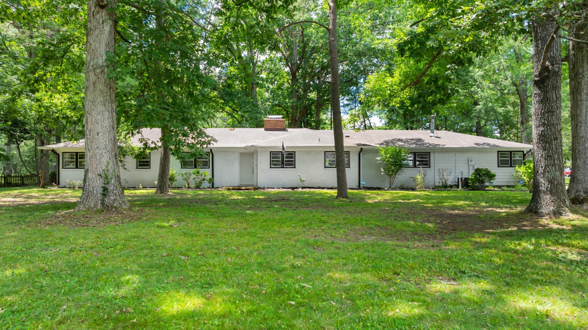 Photo of Listing #3516208