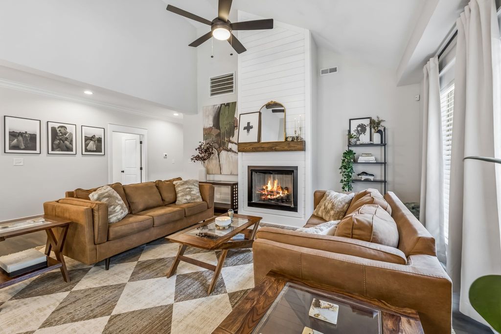 1084 Veridian Dr 25b, Clarksville