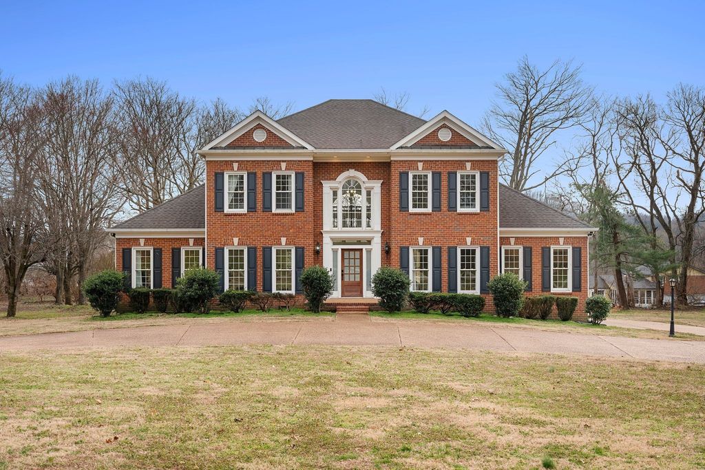 501 Solomon Dr, Franklin