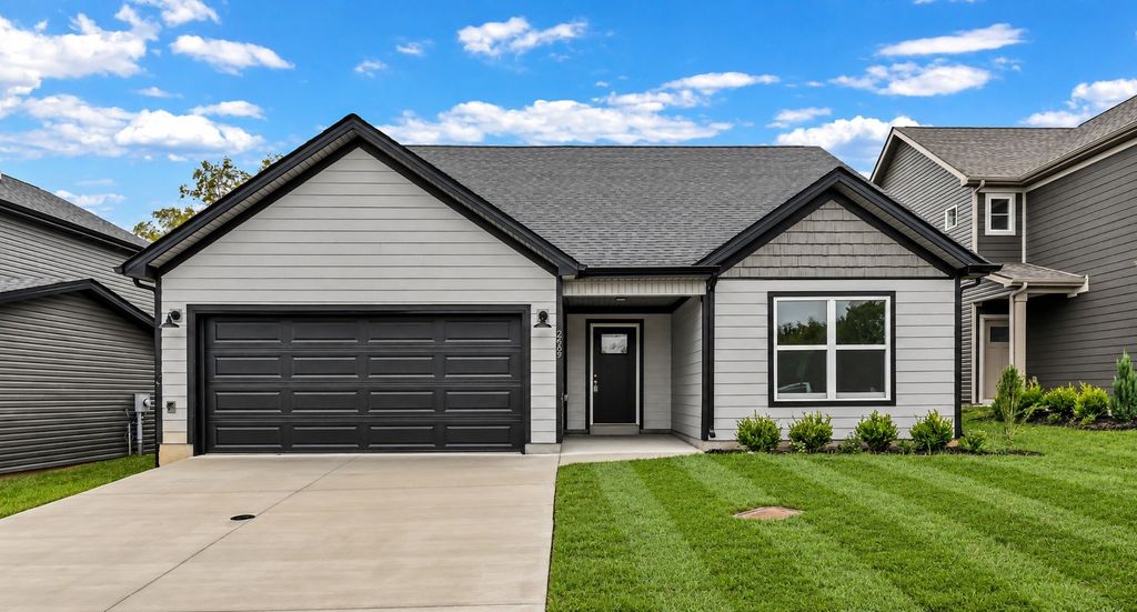 2669 Brewster Dr, Clarksville