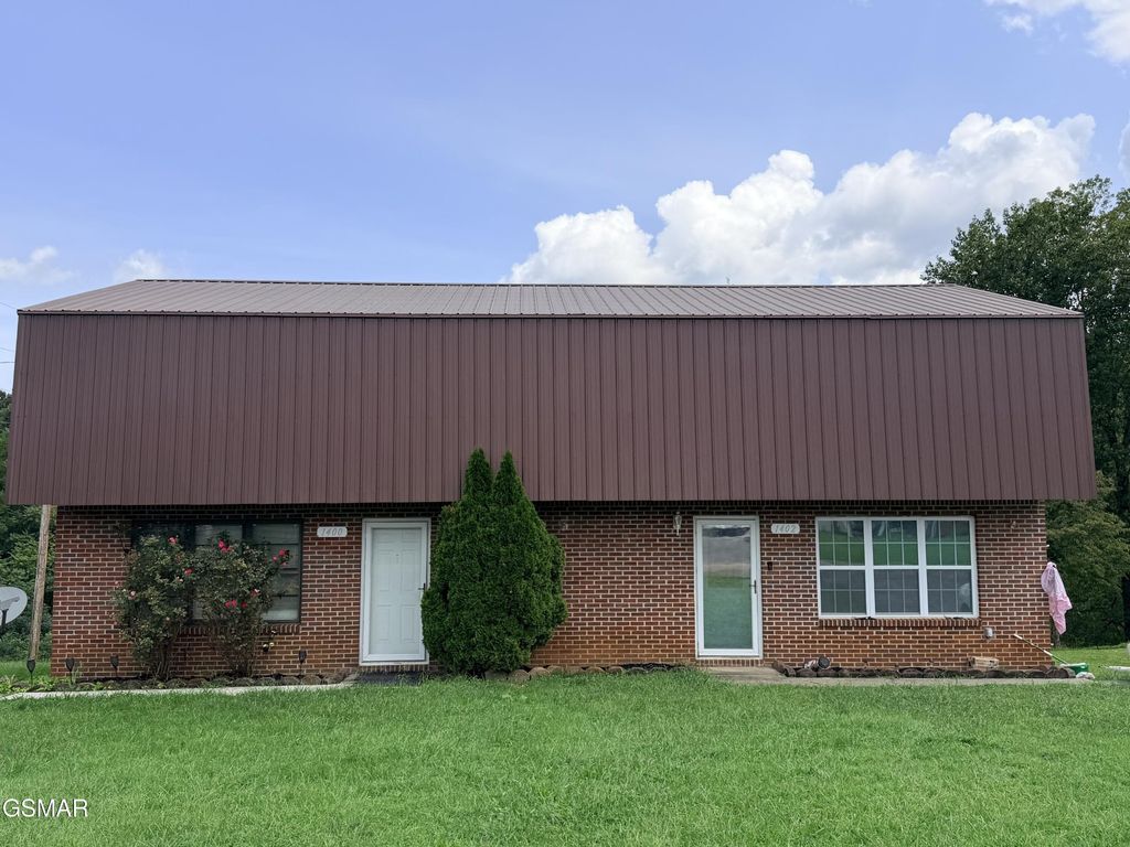 1400 Green Acres Drive, Newport