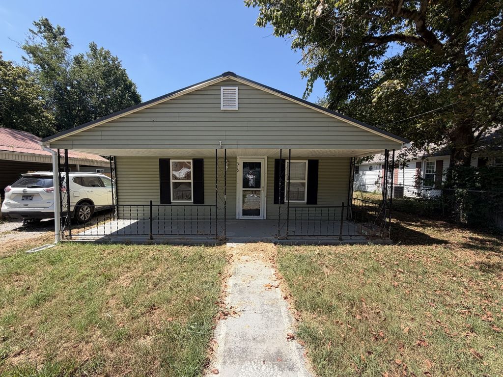 312 Gentry St, Tullahoma