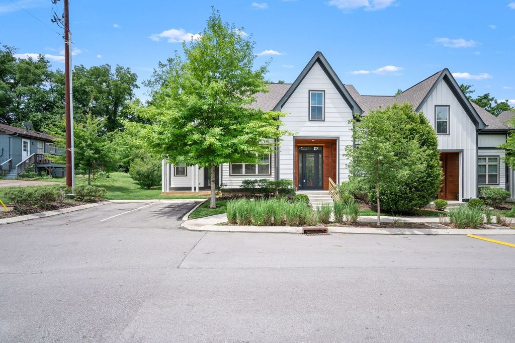 635 Nashua Ln, Nashville