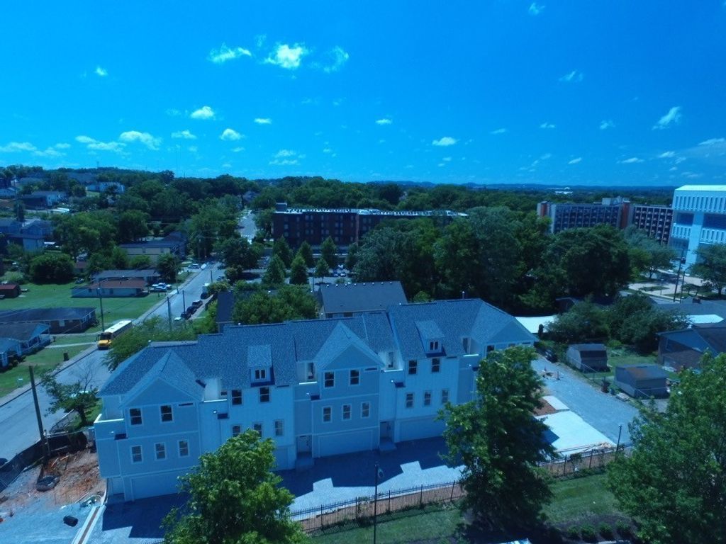 1812 Hermosa St, Nashville