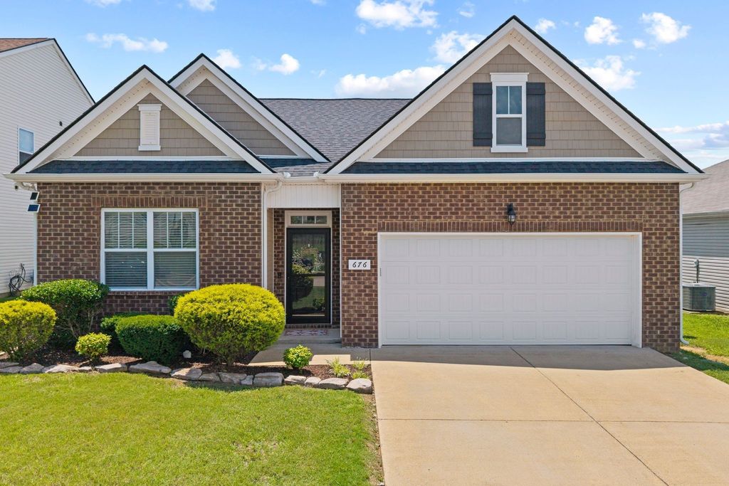 676 Prominence Rd, Columbia