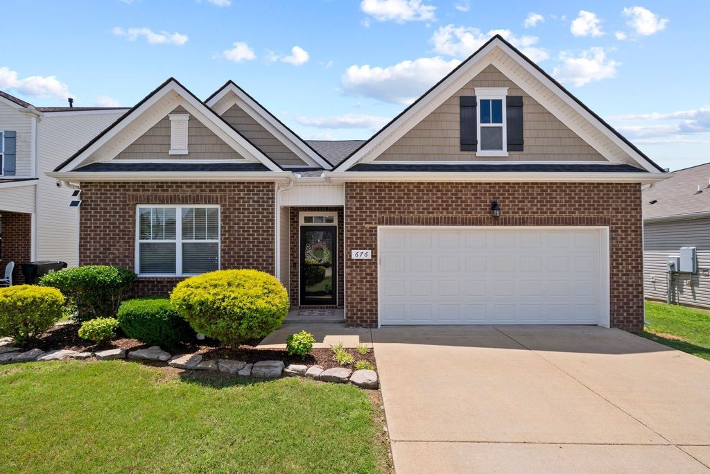 676 Prominence Rd, Columbia