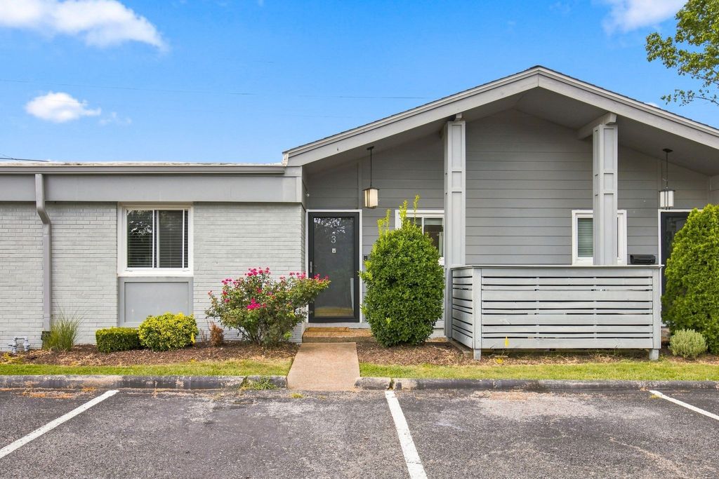 1900 Richard Jones Rd N3, Nashville