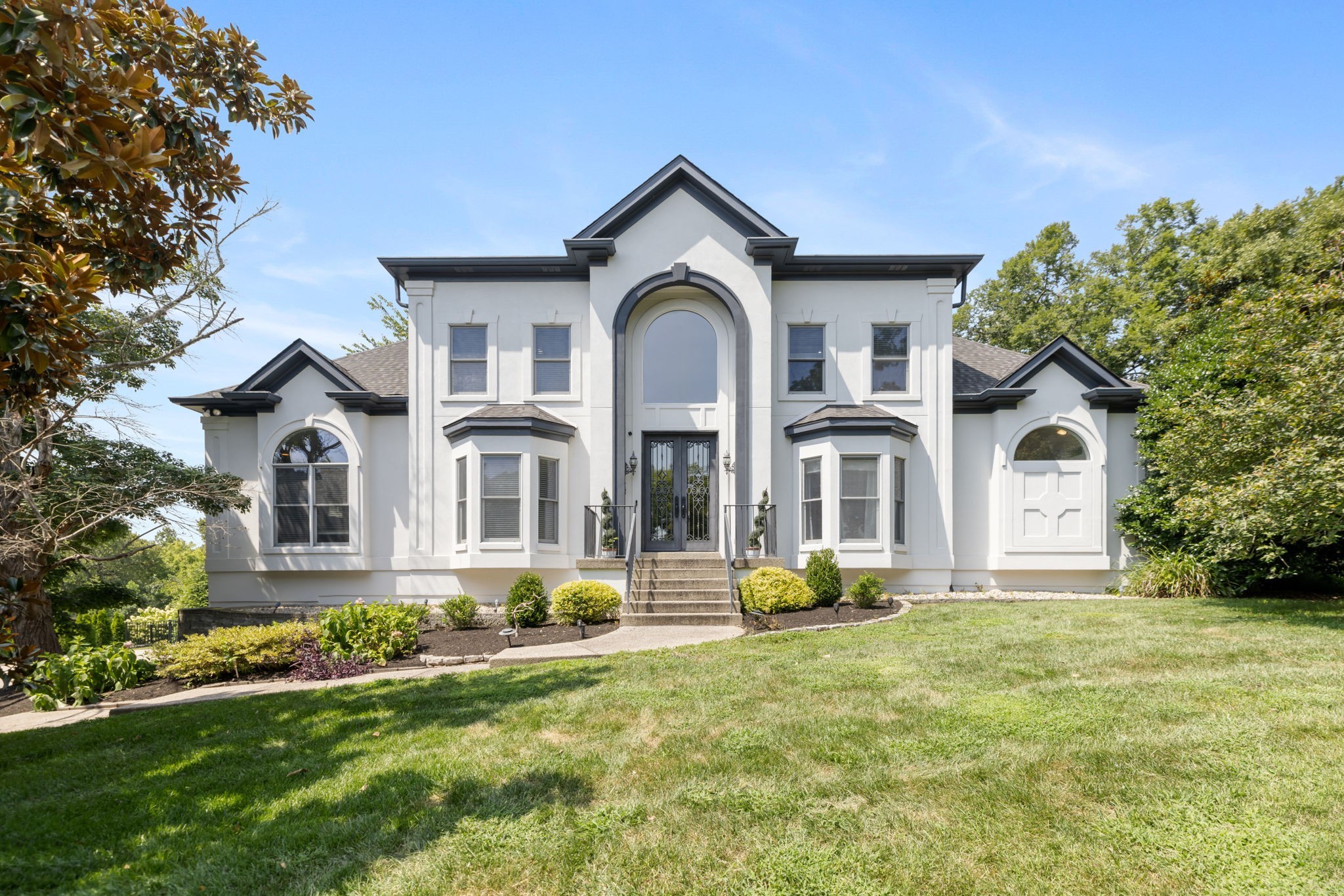 Photo of Listing #3516484