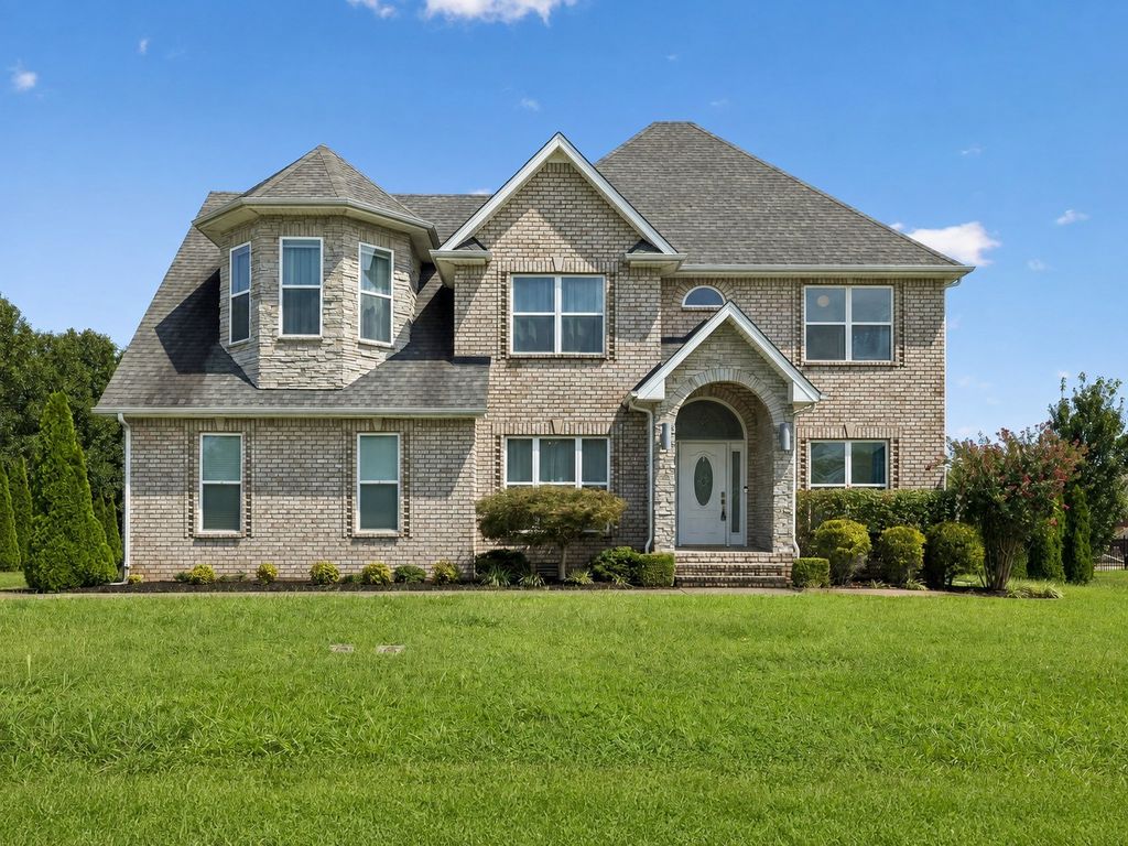 3076 Carrie Taylor Cir, Clarksville