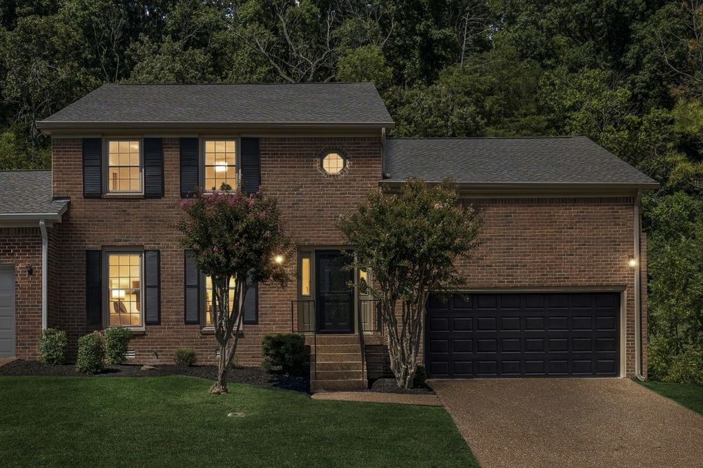 1533 Mooreland Blvd, Brentwood