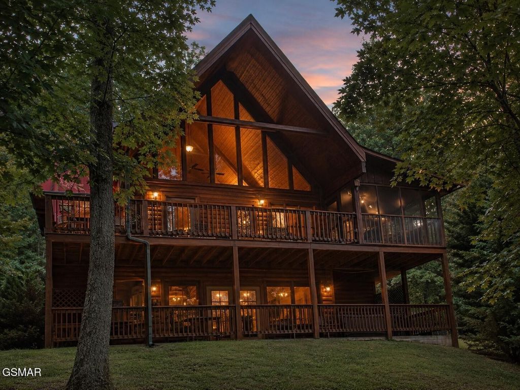 3085 Perry Circle Road, Sevierville