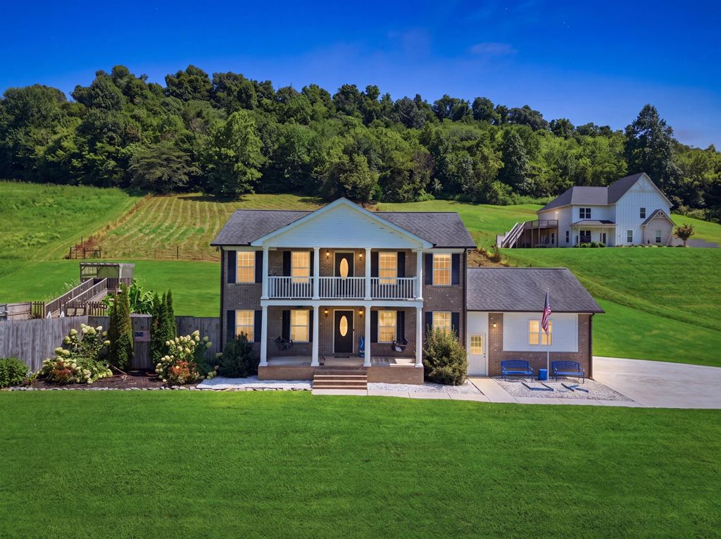 4736 Gossburg Rd, Beechgrove