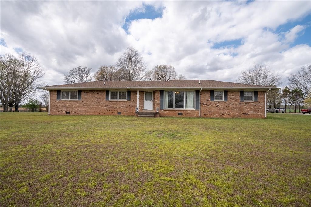 717 Brenda Ave, Loretto
