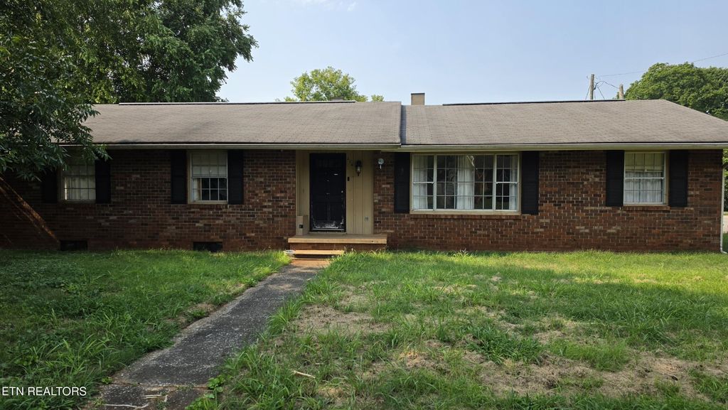 214 Chestnut St, Sweetwater