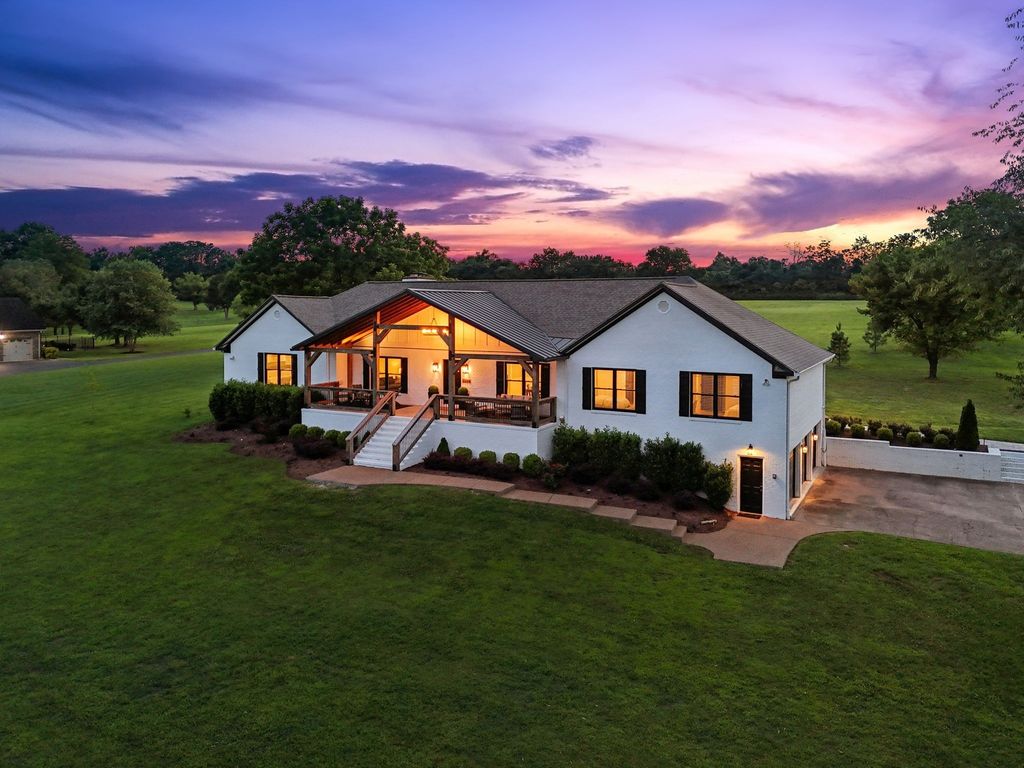 1930 Rock Springs Rd, Columbia