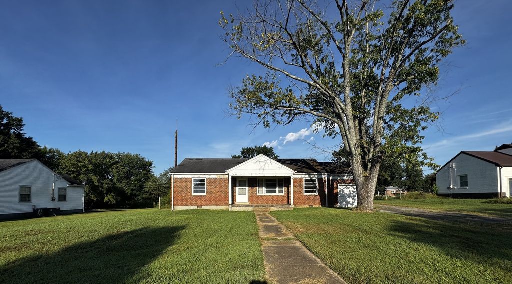 518 Colburn Dr, Lewisburg