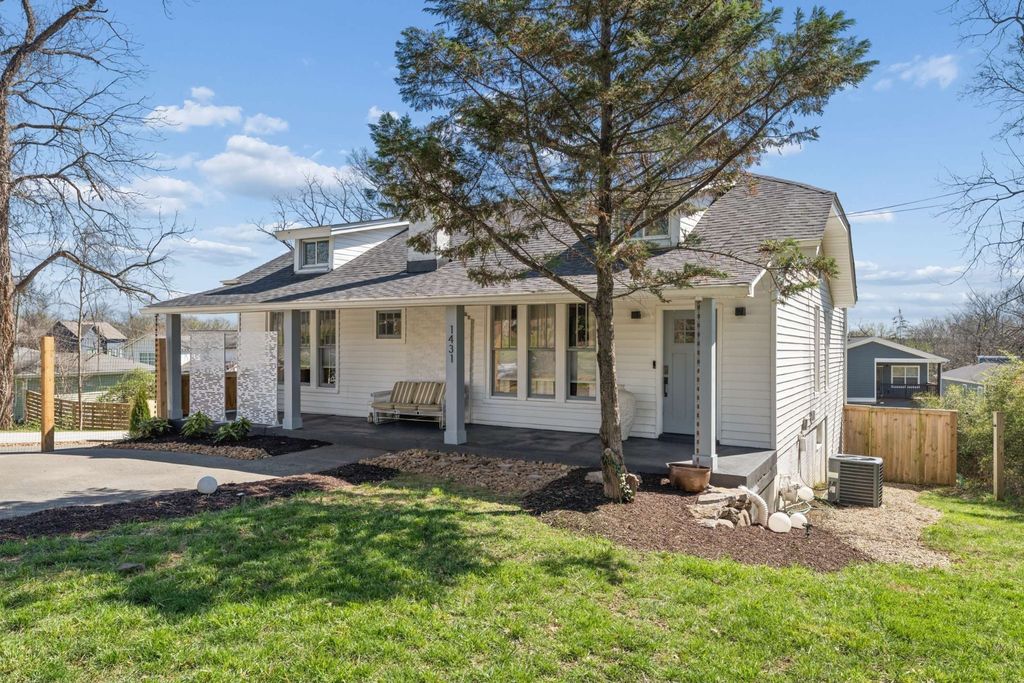 1431 Porter Rd, Nashville
