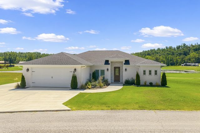 363 Golfview Ln, Decaturville