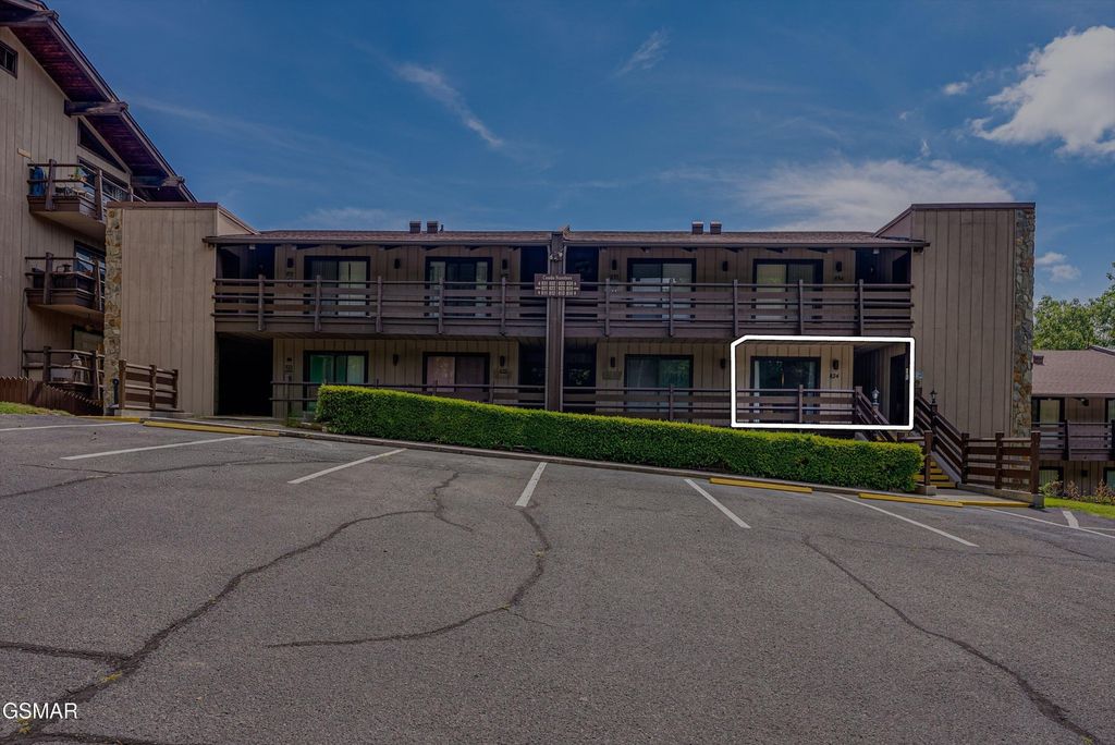 1081 Cove Road 824, Sevierville