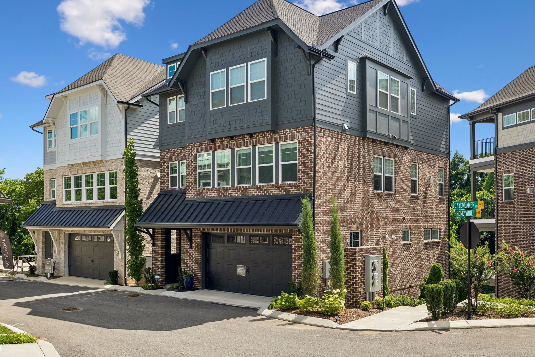 Photo of Listing #3518966