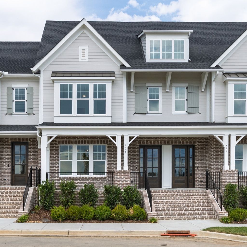 228 Equine Street, Franklin