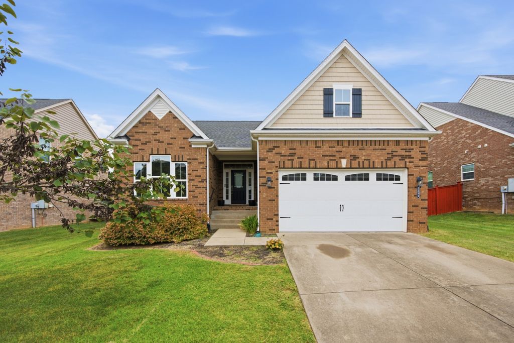 2254 Broadway St, Nolensville