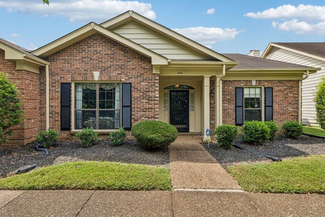 8505 Sawyer Brown Rd, Nashville