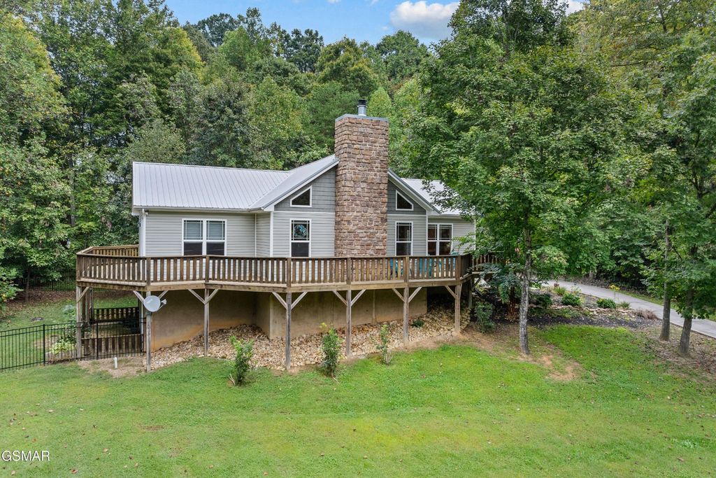 3851 Mistletoe Loop, Sevierville