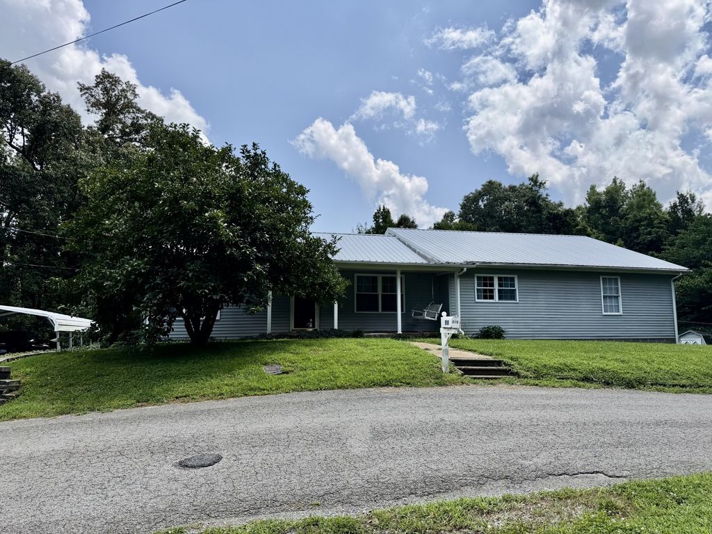 510 Locketown Rd, Graham
