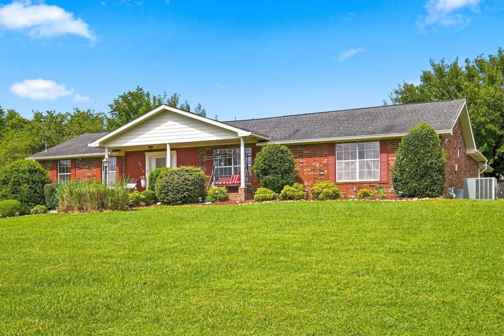 2713 Eastland Ave, Nashville