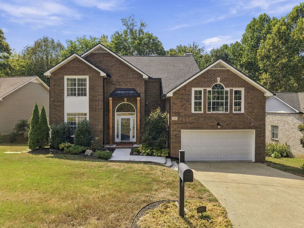 5845 Woodlands Ave, Nashville