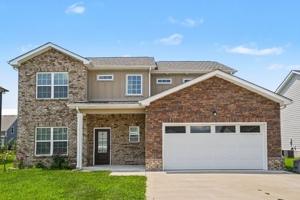 528 Dexter Dr, Clarksville