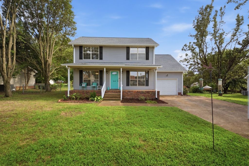 3043 Easy Goer Ln, Greenbrier