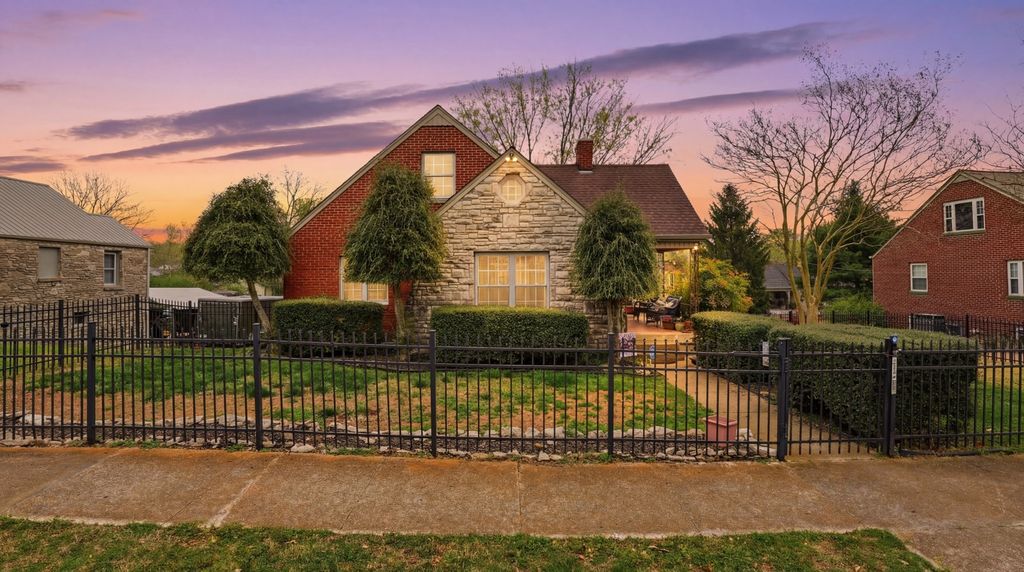 505 4th Ave, Fayetteville