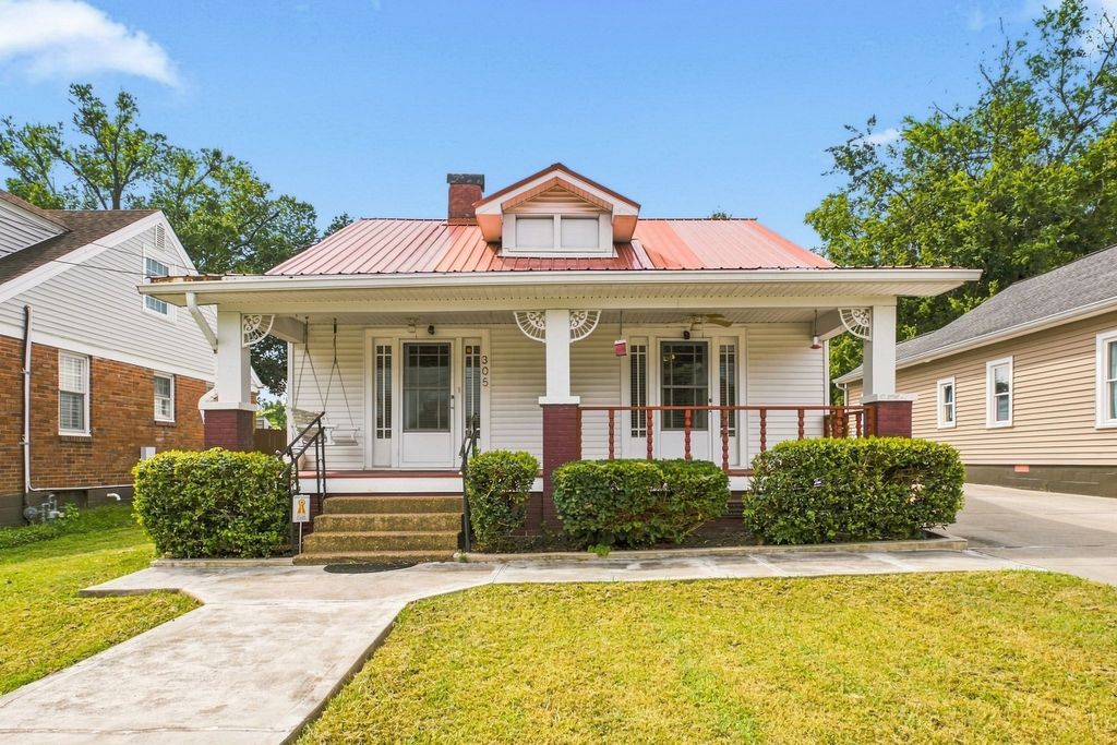 305 Valeria St, Nashville