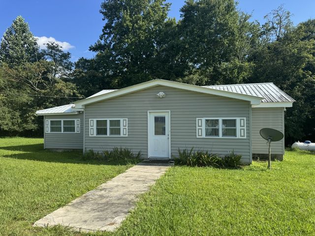 5764 Highway 64, Copperhill