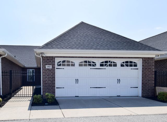 395 Devon Chase Hl 1903, Gallatin