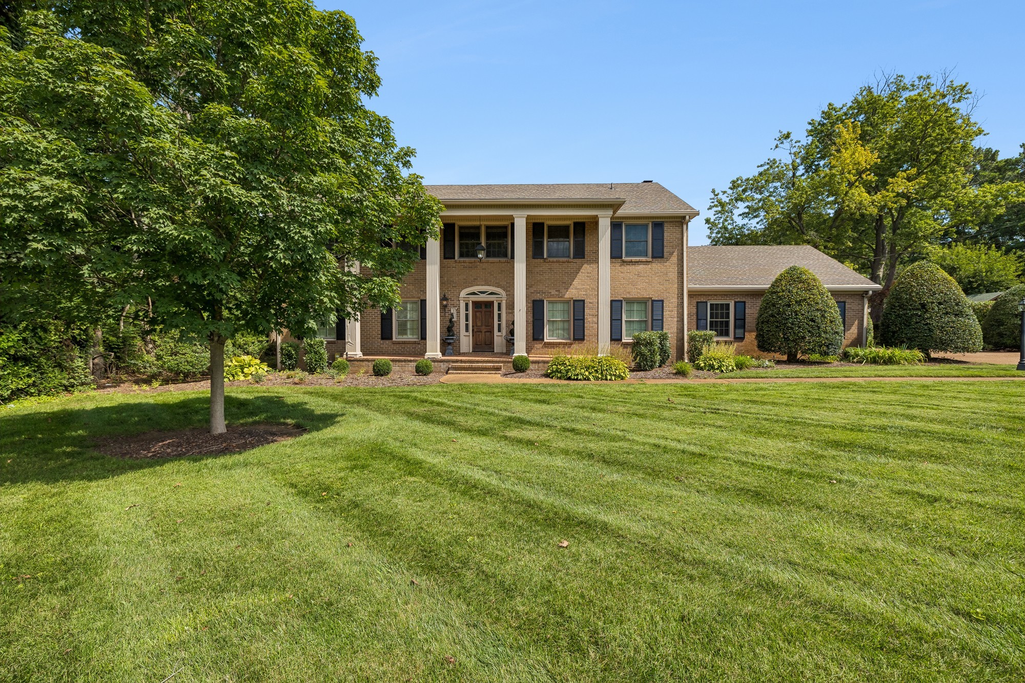 Photo of Listing #3520385