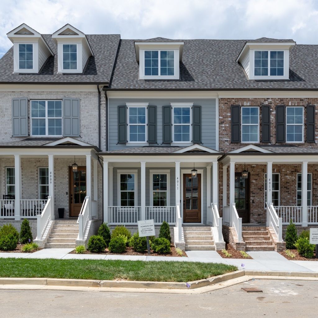 4011 Forestside Dr, Franklin