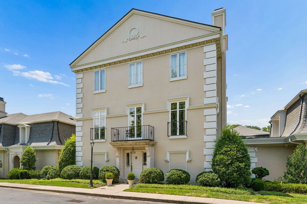 615 Belle Meade Blvd 100, Nashville