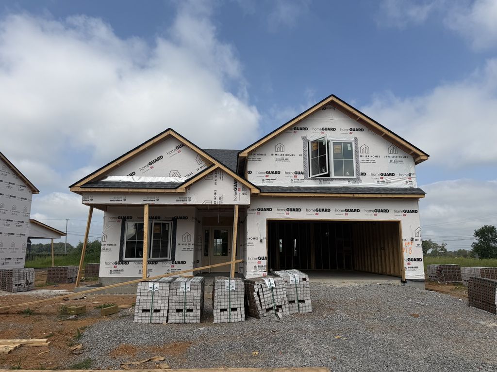 3706 Stillwater Point, Clarksville