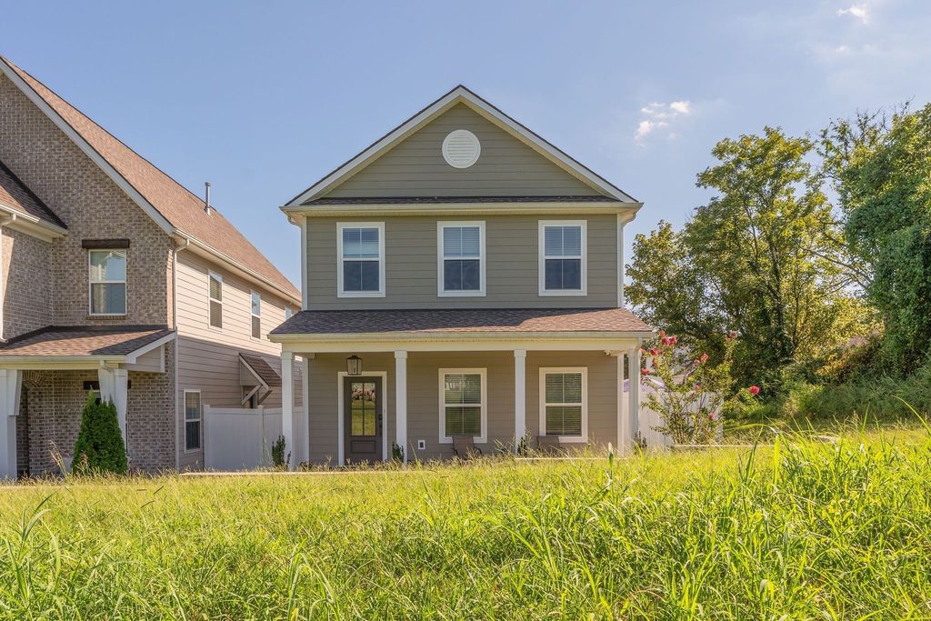 312 Jasmine Park, Hermitage