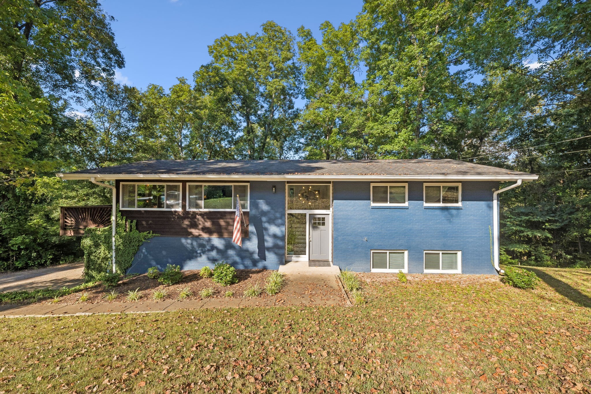 Photo for MLS 3520567 in 240 Harpeth Hills Dr Kingston Springs, TN - 37082