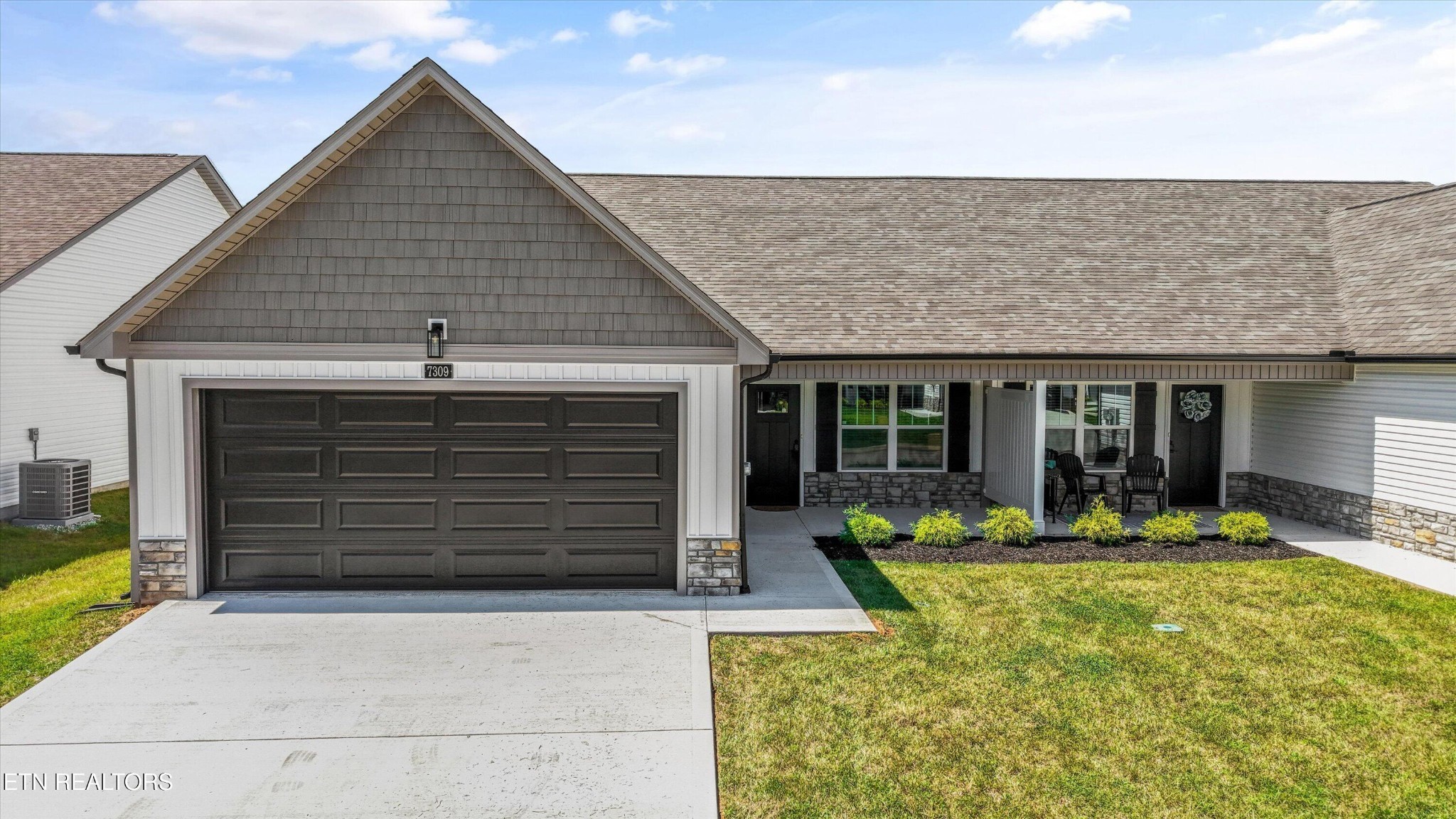 Photo of Listing #3520597