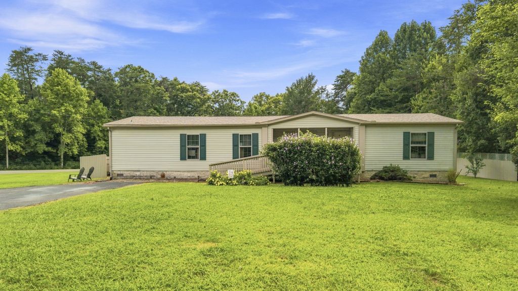 55 Raccoon Creek Rd, Crossville